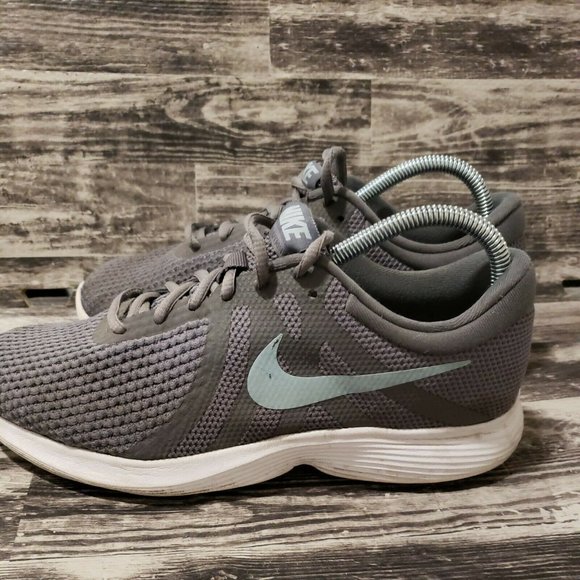Nike Womens‎ Revolution 4 AH8799-004 Gray Running Shoes Size 8 $177 WB-8 - Picture 1 of 7
